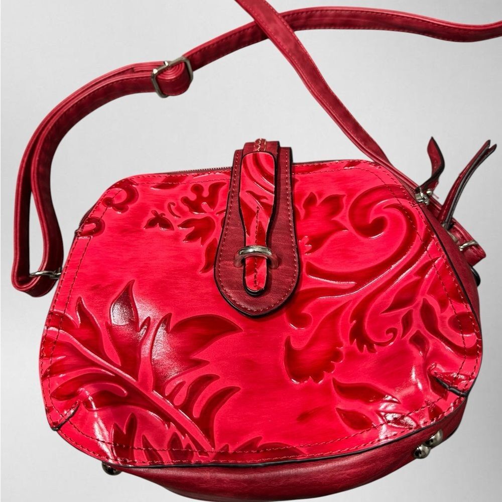 M.C. Marc Chantal Red Tooled Leather Vintage Floral Embossed Crossbody Bag - Picture 15 of 15